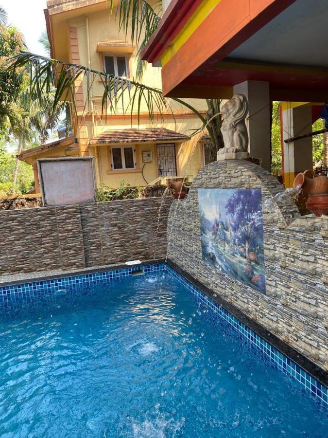 Calangute Beach Side Hotel Екстер'єр фото